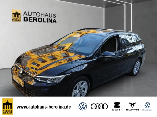 Details zum Fahrzeug: VW Golf VIII Variant 2.0 TDI Life DSG *AHK*R-CAM*