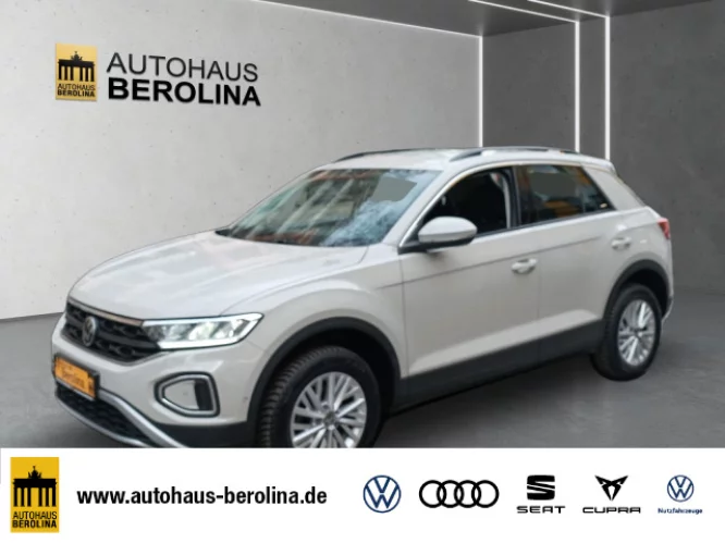 Details zum Fahrzeug: VW T-Roc 1.5 TSI Life DSG *NAV*SHZ*LED*App-Connect*