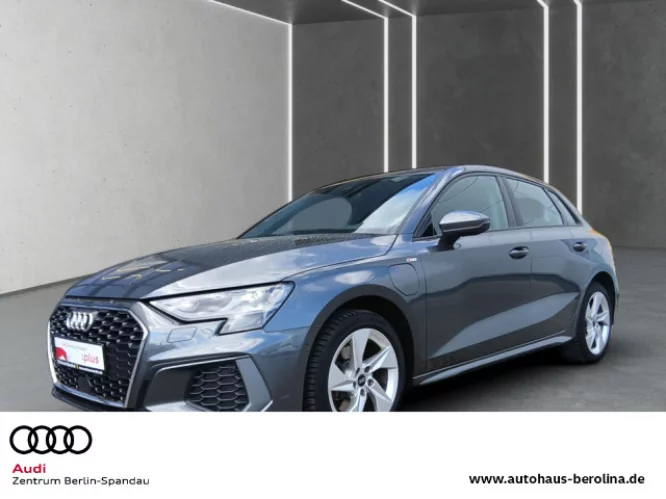 Details zum Fahrzeug: AUDI A3 Sportback 40 TFSI e S line S tronic *NAV+*