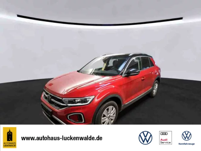 Details zum Fahrzeug: VW T-Roc 1.5 TSI Style DSG *StdHz*ACC*NAV*R-CAM*