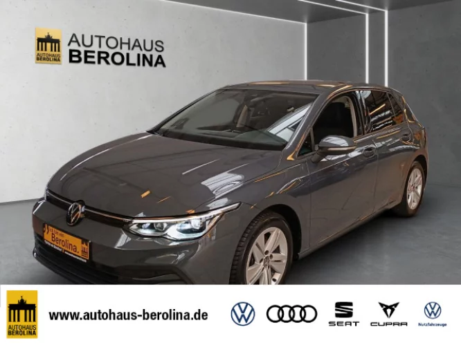 Details zum Fahrzeug: VW Golf VIII 1.5 TSI Life *StdHz*ACC*AHK*LED+*SHZ*