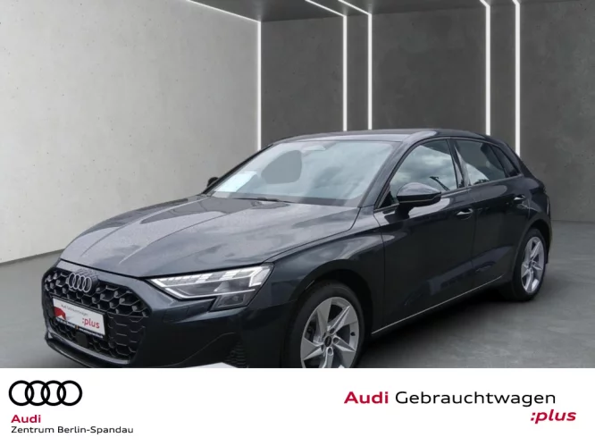 Details zum Fahrzeug: AUDI A3 Sportback TFSI Adv. S tronic *NAV+*R-CAM*SHZ*