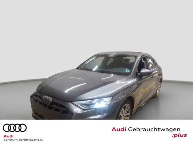 Details zum Fahrzeug: AUDI A3 Lim. TFSI S line S tronic *NAV+*R-CAM*SHZ*