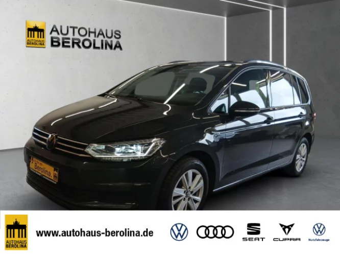 Details zum Fahrzeug: VW Touran 1.5 TSI Comfortline DSG *7-Sitzer*R-CAM*
