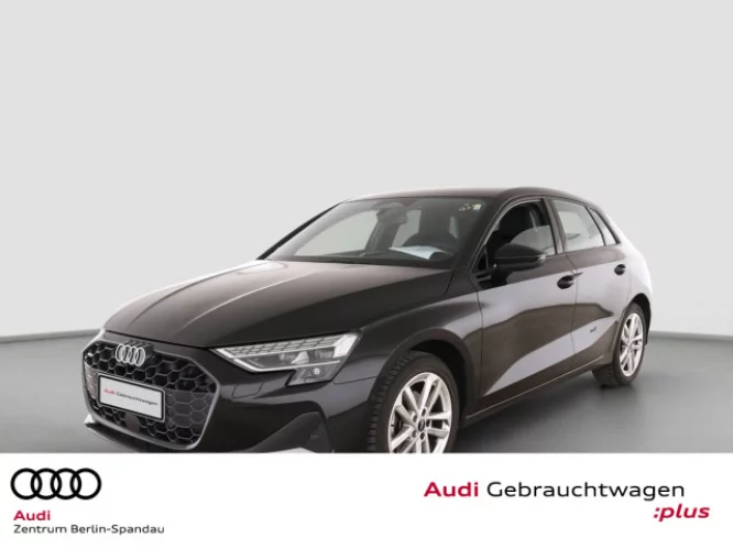 Details zum Fahrzeug: AUDI A3 Sportback TFSI Adv. S tronic *NAV+*R-CAM*SHZ*
