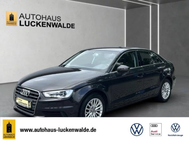 Details zum Fahrzeug: AUDI A3 Lim. 1.4 TFSI Ambiente S tronic *SHZ*GRA*NAV*