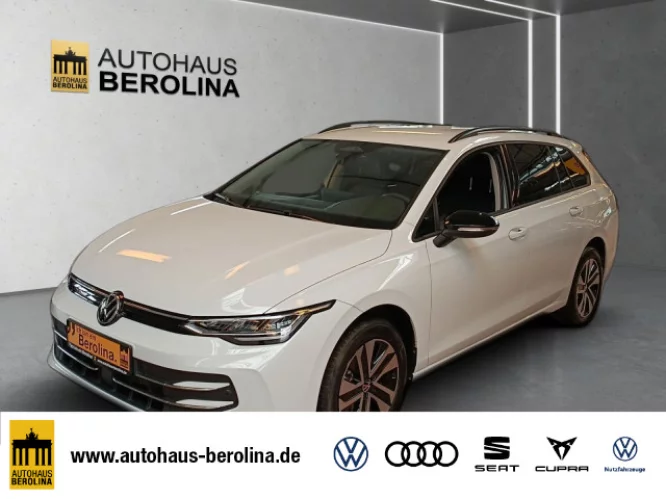 Details zum Fahrzeug: VW Golf VIII Variant 1.5 eTSI Energy DSG *StdHz*