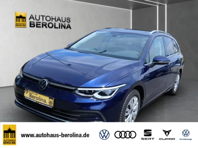Details zum Fahrzeug: VW Golf VIII Variant 2.0 TDI Style DSG *AHK*R-CAM*