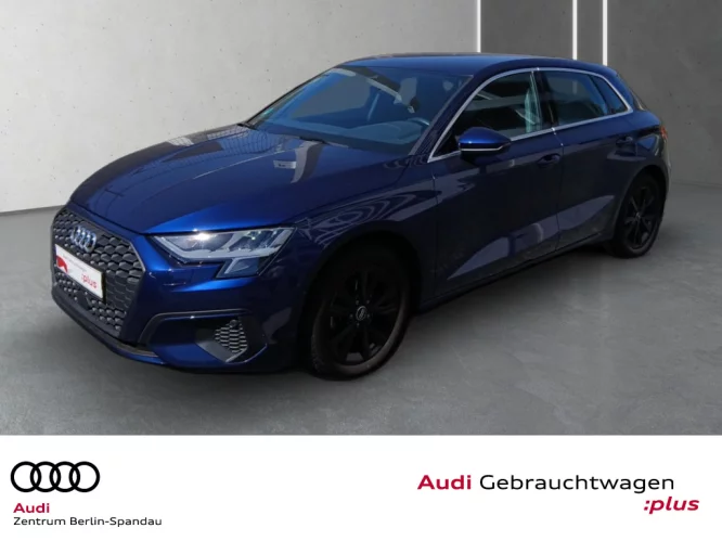 Details zum Fahrzeug: AUDI A3 Sportback 35 TFSI S tronic *ACC*AHK*R-CAM*