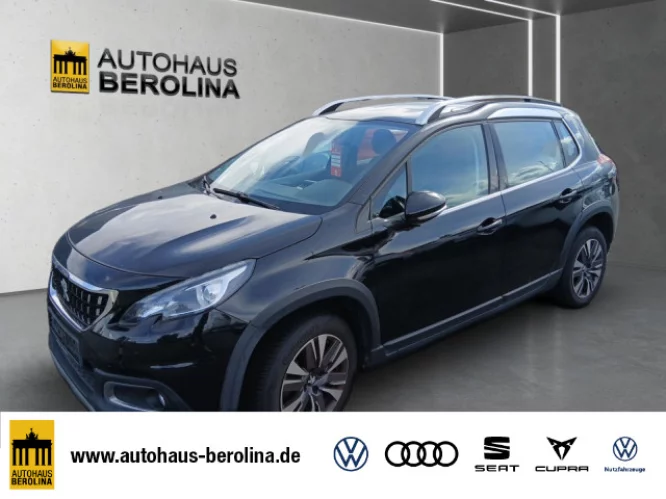 Details zum Fahrzeug: PEUGEOT 2008 1.2 PureTech 110 Allure *PANO*GRA*PDC*