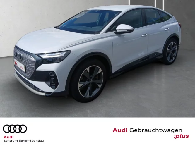 Details zum Fahrzeug: AUDI Q4 Sportback e-tron 40 Adv. *AHK*GRA*PDC*SHZ*