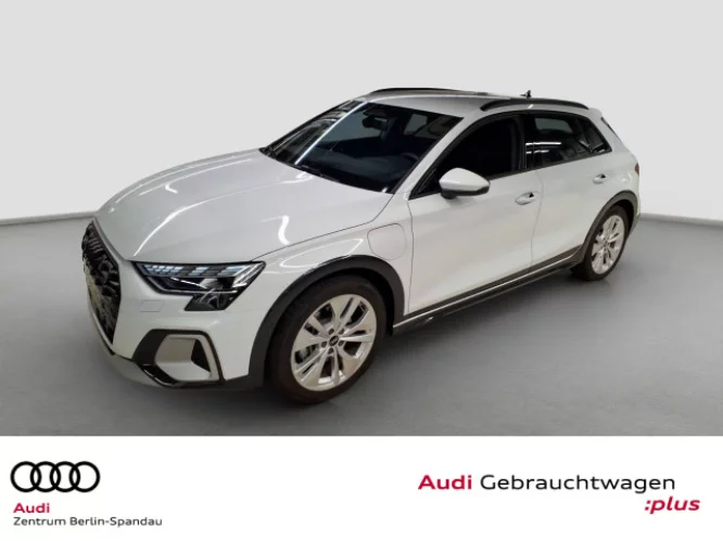 Details zum Fahrzeug: AUDI A3 allstreet TFSI e S tronic *ACC*AHK*R-CAM*SHZ*