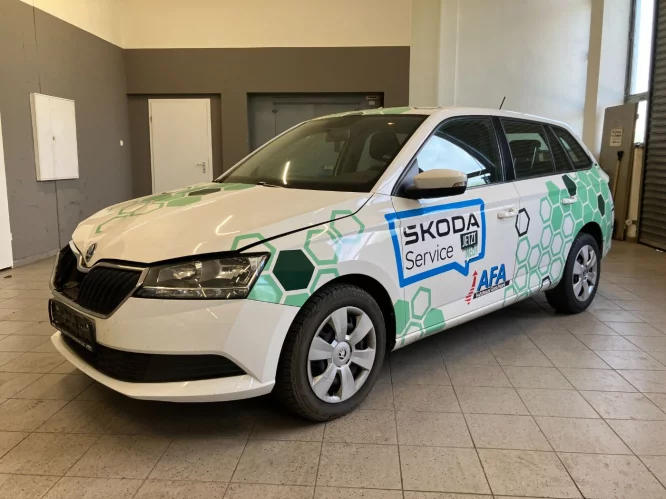 Details zum Fahrzeug: Skoda Fabia Combi 1.0 TSI Ambition Klima*Smart.Link
