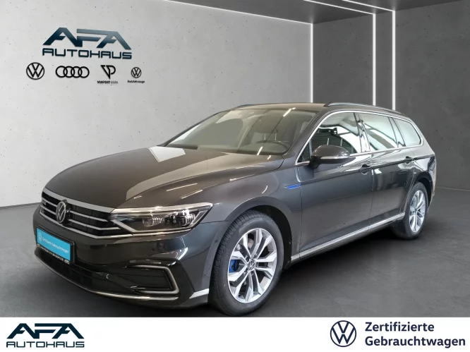 Details zum Fahrzeug: VW Passat Variant GTE 1.4 TSI DSG AHK*IQ.Light*RFK