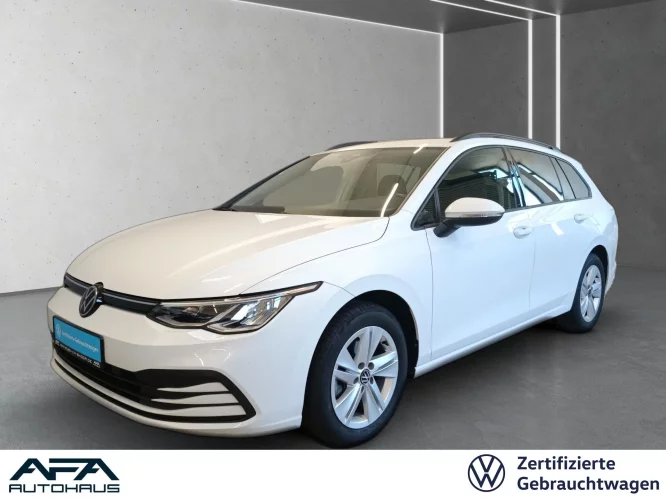 Details zum Fahrzeug: VW Golf VIII Var. 1.5 eTSI Life DSG RFK*NAV*ACC*SHZ