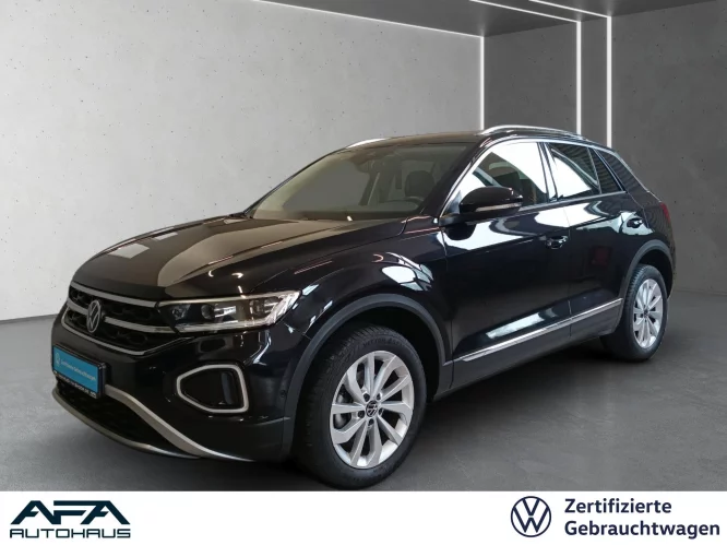 Details zum Fahrzeug: VW T-Roc 1.5 TSI Style DSG RFK*Navi*ACC*LM17*LED