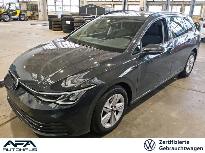 Details zum Fahrzeug: VW Golf VIII Var. 2.0 TDI LIFE DSG Navi*LED*ACC*APP
