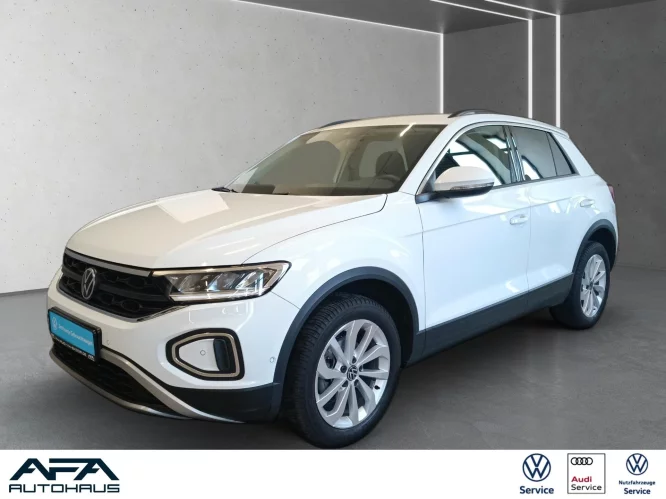 Details zum Fahrzeug: VW T-Roc 1.0 TSI LIFE LED*RFK*SHZ*App-Connect