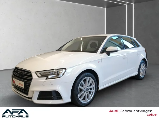 Details zum Fahrzeug: Audi A3 Sportback 1.5 TFSI S tronic S-Line*Navi*PDC*SHZ*LM17
