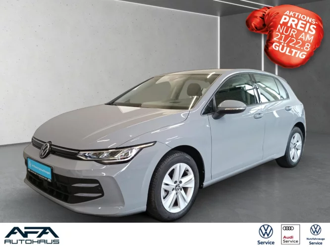 Details zum Fahrzeug: VW Golf VIII 1.5 eTSI LIFE DSG StdHz*Navi*RFK*ACC